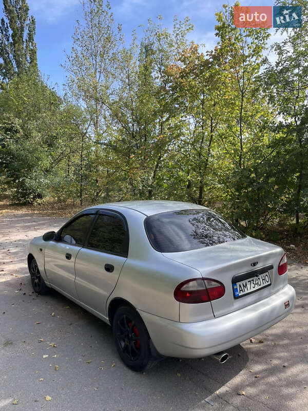 Седан Daewoo Lanos 2008 в Хмельнике