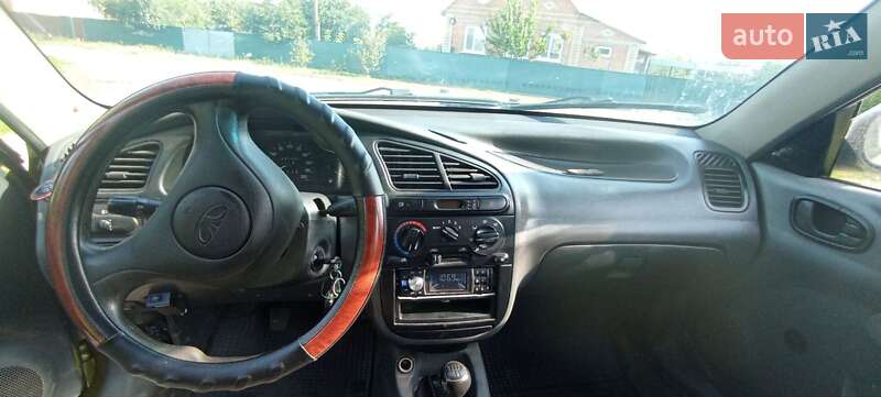 Седан Daewoo Lanos 2006 в Лохвиці