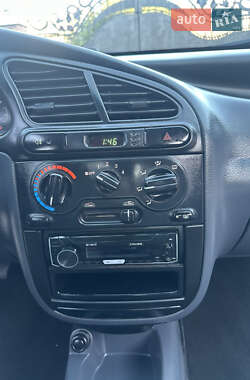 Седан Daewoo Lanos 2008 в 