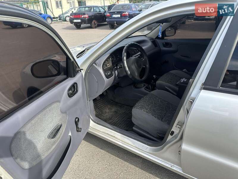 Седан Daewoo Lanos 2005 в Машівка