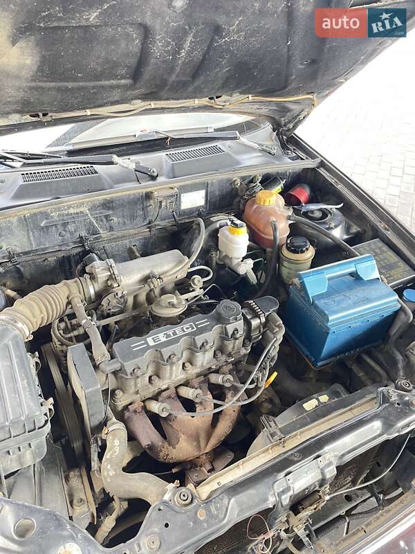 Седан Daewoo Lanos 2008 в Ирпене