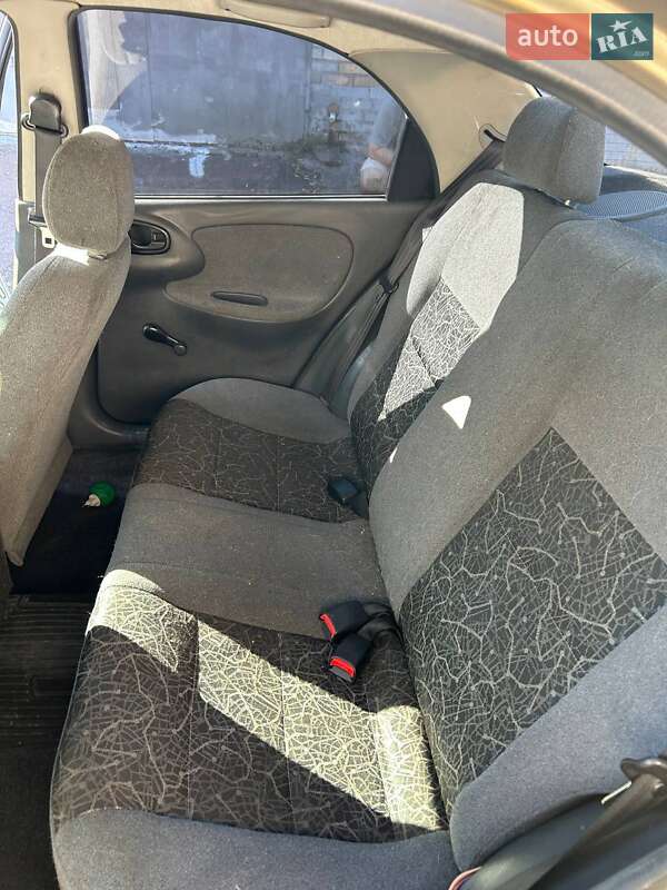 Седан Daewoo Lanos 2004 в Киеве фото 9 Седан Daewoo Lanos 2004 в Киеве