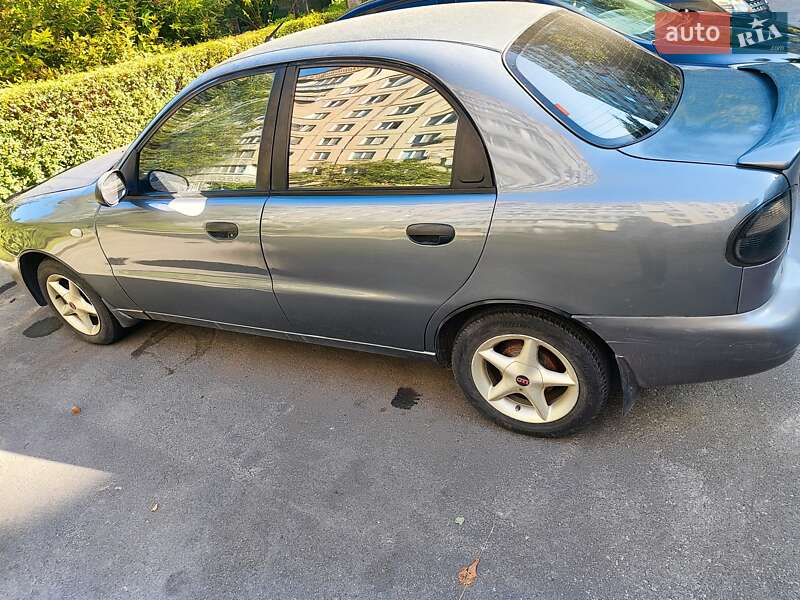 Седан Daewoo Lanos 2008 в Дніпрі