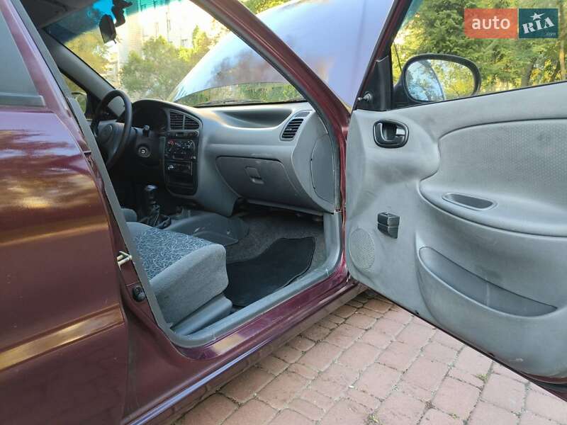 Седан Daewoo Lanos 2010 в Киеве фото 3 Седан Daewoo Lanos 2010 в Киеве