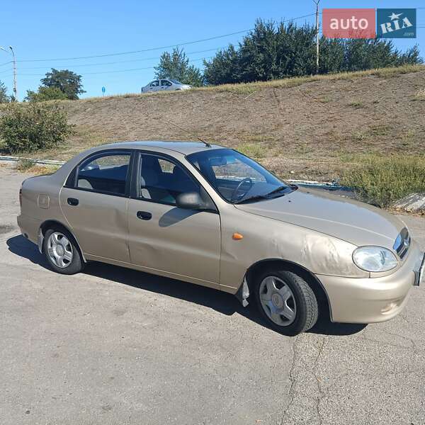 Седан Daewoo Lanos 2011 в Днепре