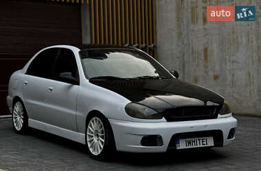 Седан Daewoo Lanos 2003 в 