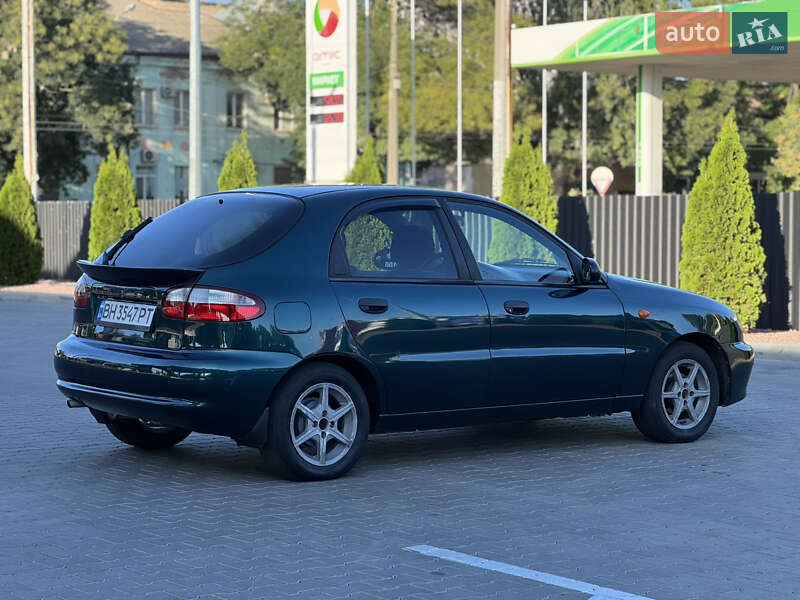 Хэтчбек Daewoo Lanos 2004 в Одессе