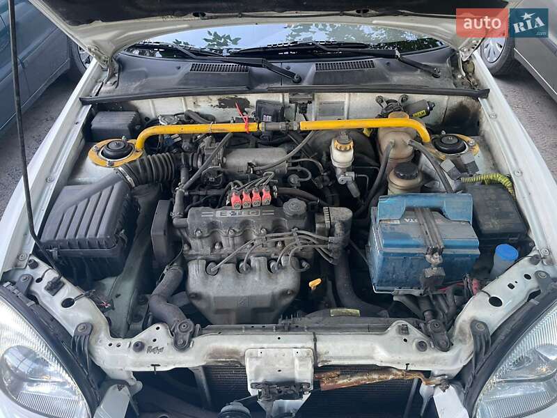 Седан Daewoo Lanos 2008 в 