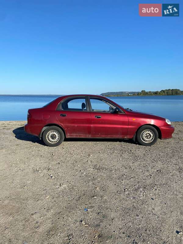 Седан Daewoo Lanos 2007 в Киеве