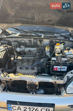 Седан Daewoo Lanos 2004 в 