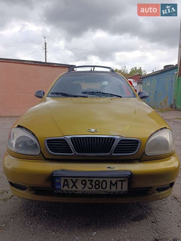 Седан Daewoo Lanos 2002 в Харкові