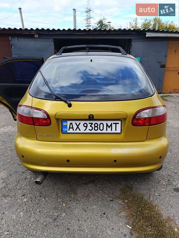 Седан Daewoo Lanos 2002 в Харкові