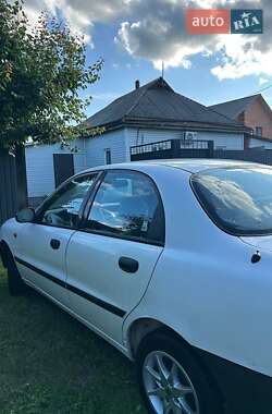 Седан Daewoo Lanos 1998 в 