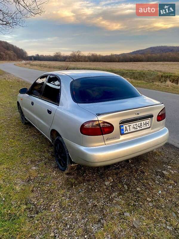 Седан Daewoo Lanos 2003 в Болехове