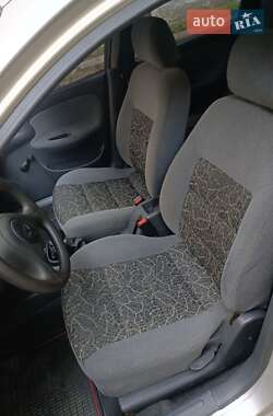 Седан Daewoo Lanos 2004 в 