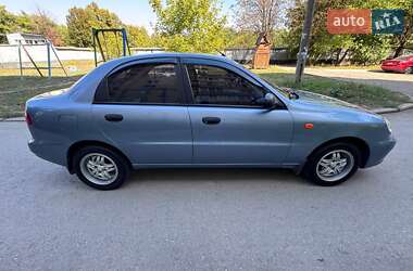Седан Daewoo Lanos 2008 в 