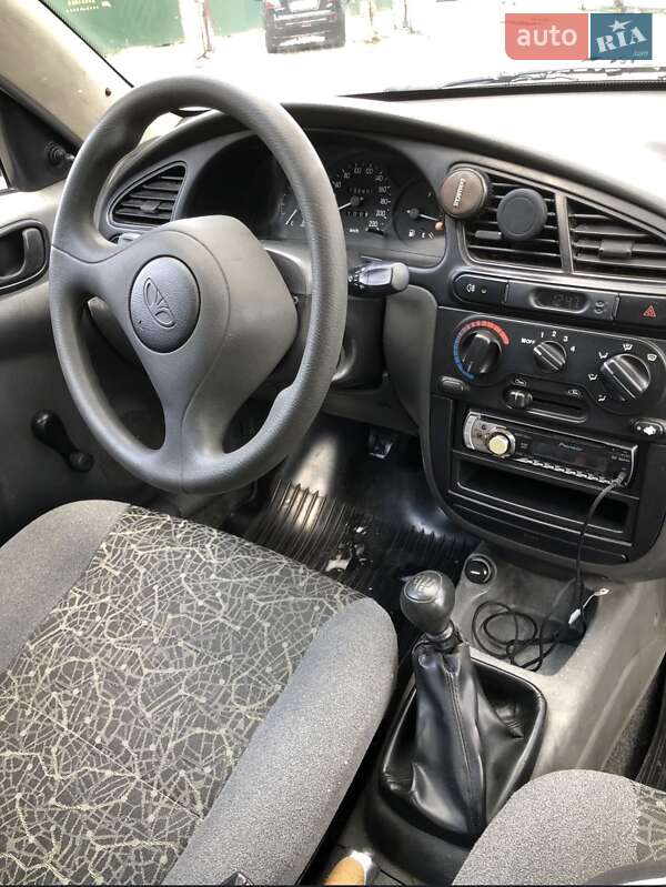 Седан Daewoo Lanos 2006 в Одессе