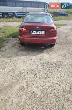Седан Daewoo Lanos 2004 в 