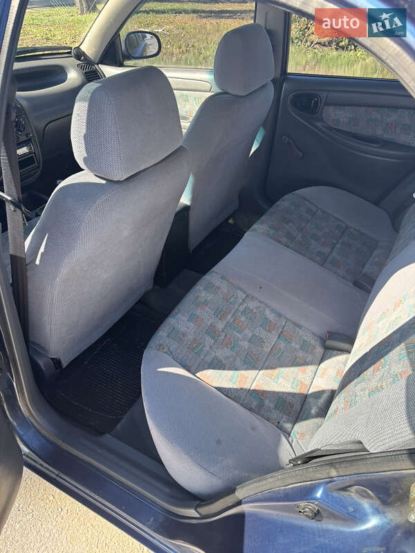 Седан Daewoo Lanos 2004 в Кам'янець-Подільському