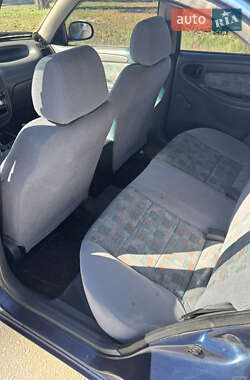 Седан Daewoo Lanos 2004 в 