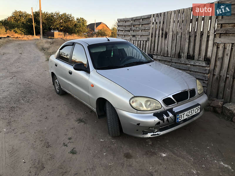 Седан Daewoo Lanos 2006 в Миколаєві