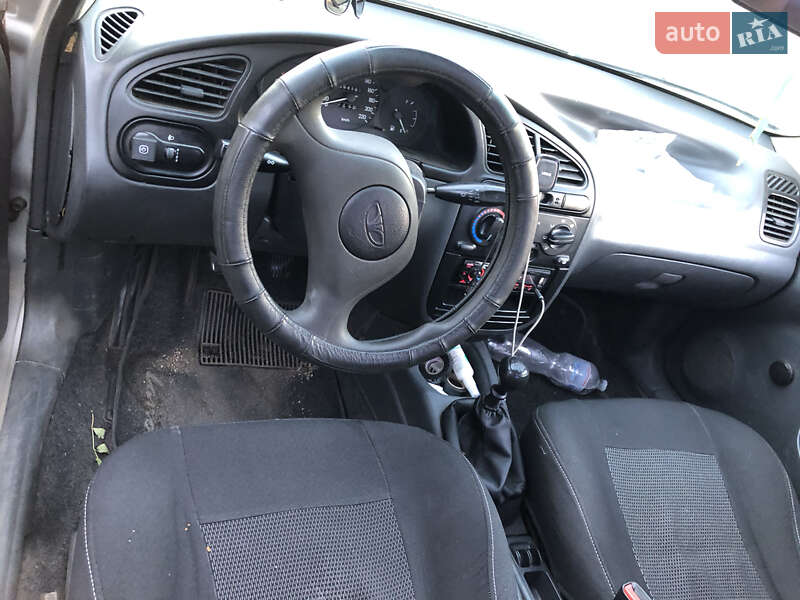 Седан Daewoo Lanos 2006 в Миколаєві