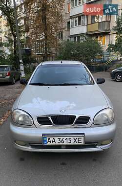 Седан Daewoo Lanos 2003 в Києві