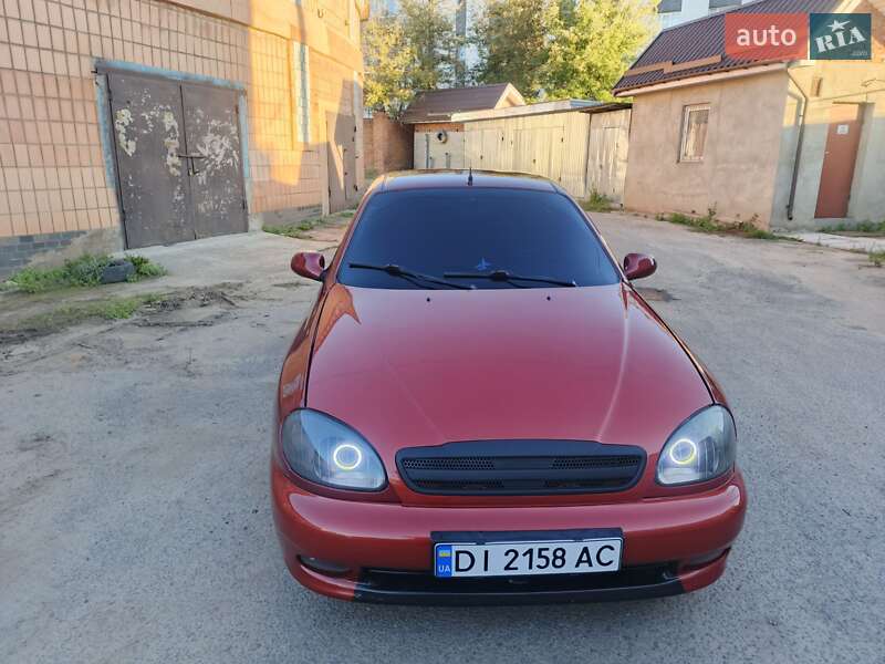 Седан Daewoo Lanos 2006 в  фото Седан Daewoo Lanos 2006 в