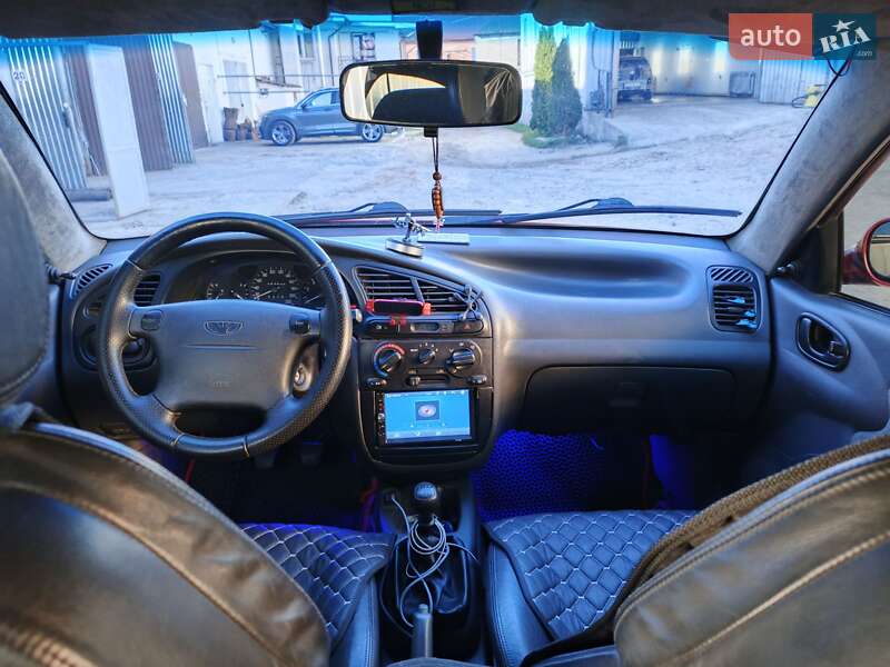 Седан Daewoo Lanos 2006 в Славуте