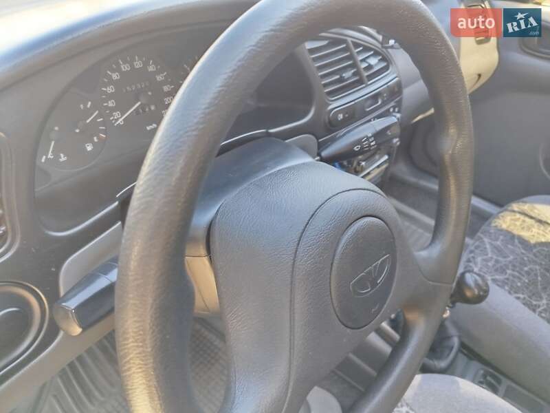 Седан Daewoo Lanos 2006 в Запорожье