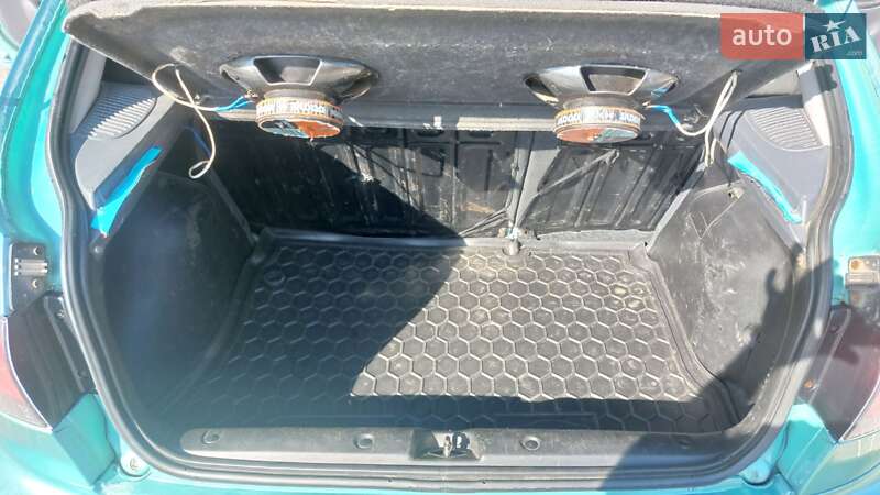 Хэтчбек Daewoo Lanos 1998 в Одессе фото 40 Хэтчбек Daewoo Lanos 1998 в Одессе