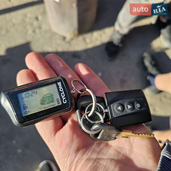 Седан Daewoo Lanos 2005 в Киеве