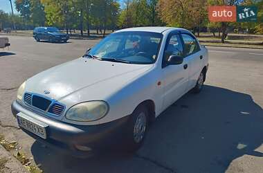 Седан Daewoo Lanos 1998 в Никополе