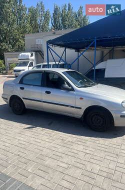 Седан Daewoo Lanos 2003 в Запорожье
