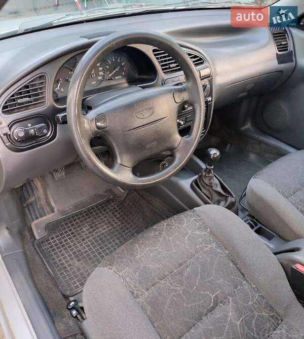 Седан Daewoo Lanos 2005 в Днепре
