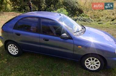 Хетчбек Daewoo Lanos 2008 в 