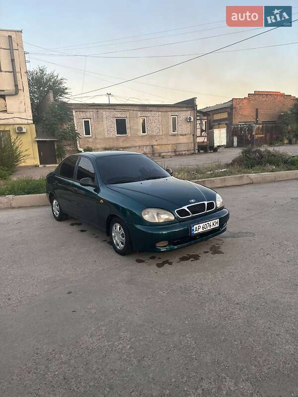Седан Daewoo Lanos 1998 в Запорожье