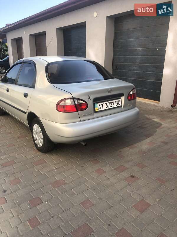 Седан Daewoo Lanos 2010 в Ивано-Франковске