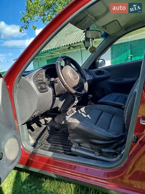 Седан Daewoo Lanos 2007 в Радивилове