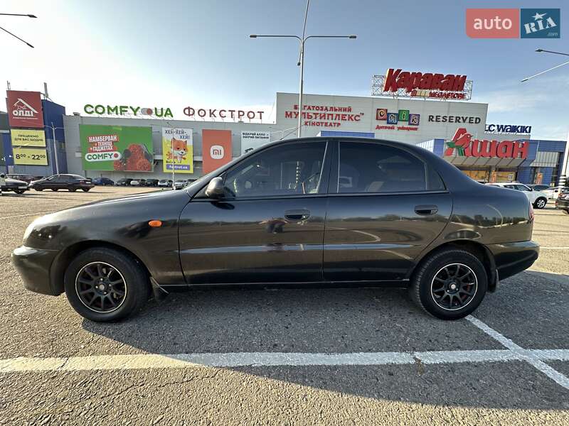 Седан Daewoo Lanos 2008 в Дніпрі