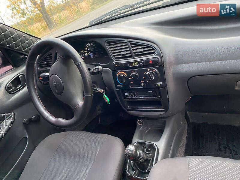 Седан Daewoo Lanos 2006 в Краснограде