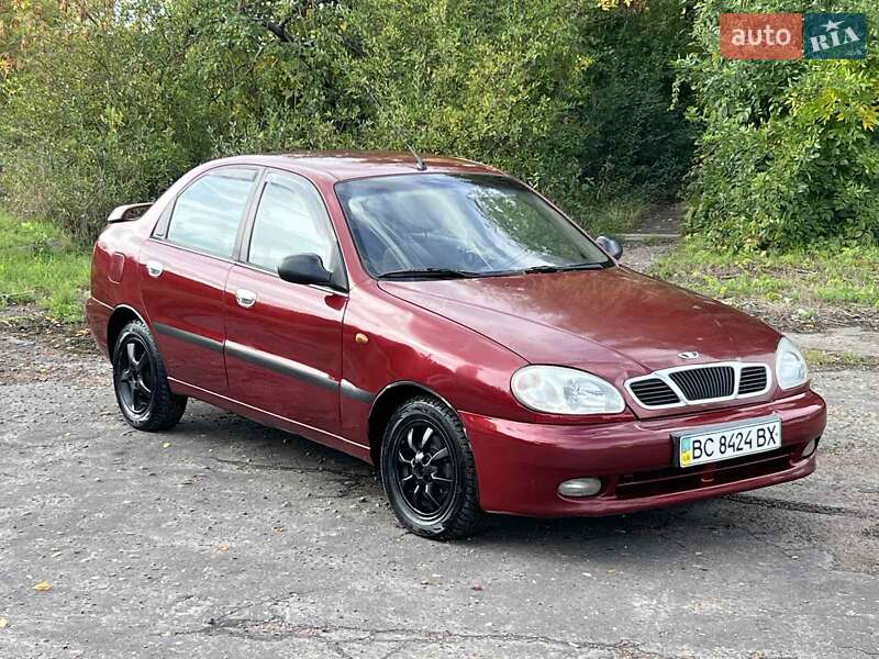 Седан Daewoo Lanos 2003 в 