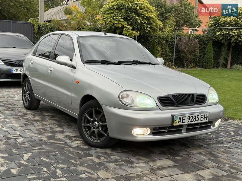 Хетчбек Daewoo Lanos 2007 в Дніпрі