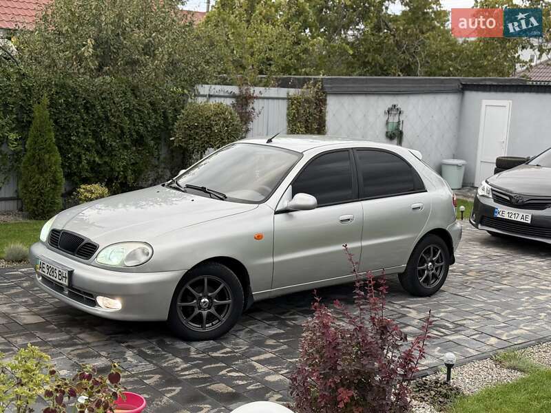 Хетчбек Daewoo Lanos 2007 в Дніпрі