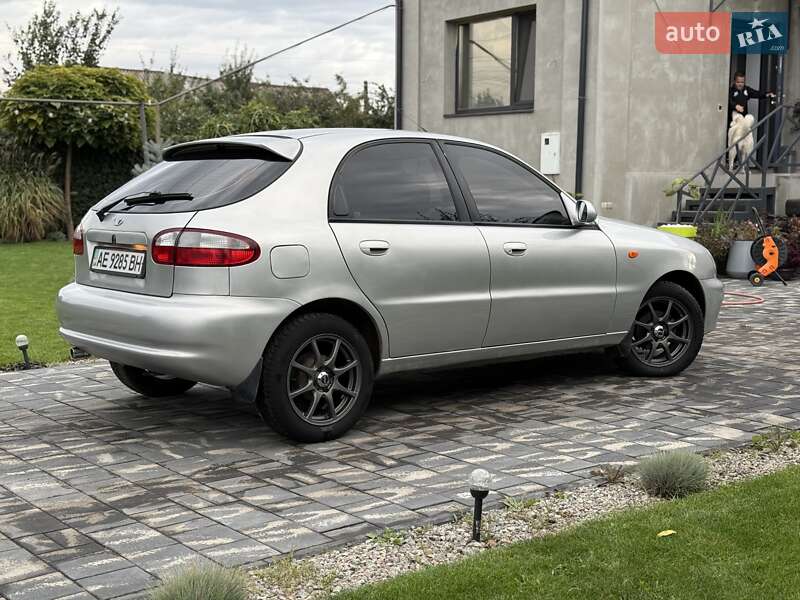 Хетчбек Daewoo Lanos 2007 в Дніпрі