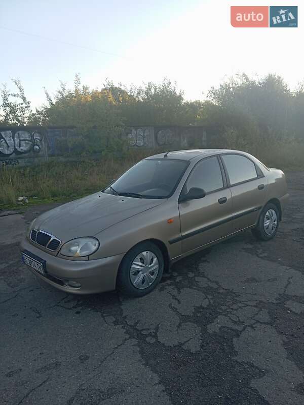 Седан Daewoo Lanos 2008 в Львові