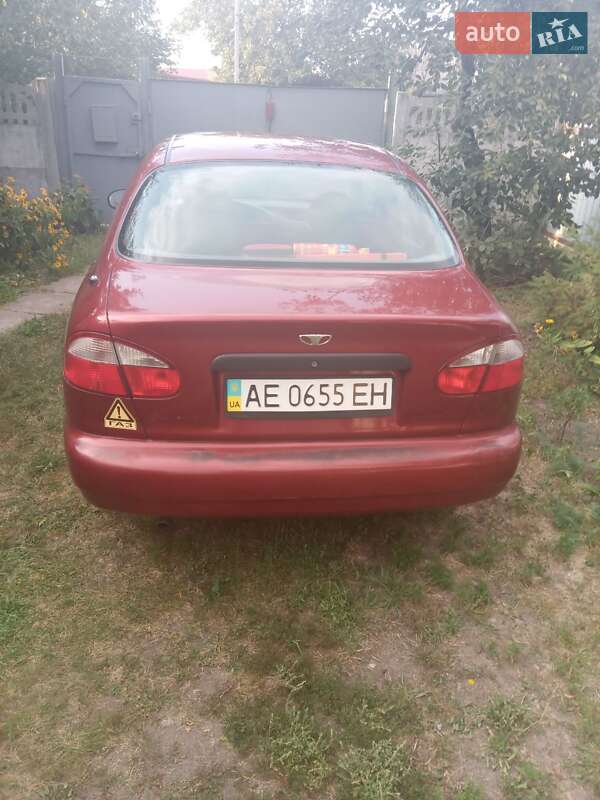 Седан Daewoo Lanos 2001 в Павлограде