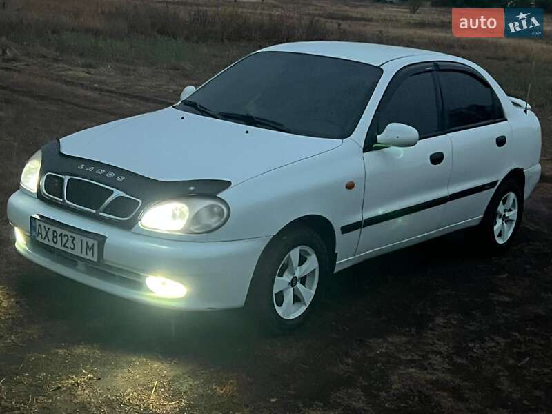 Daewoo Lanos 2001