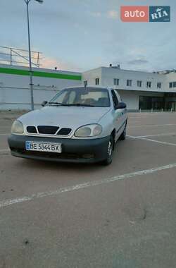 Седан Daewoo Lanos 2004 в 