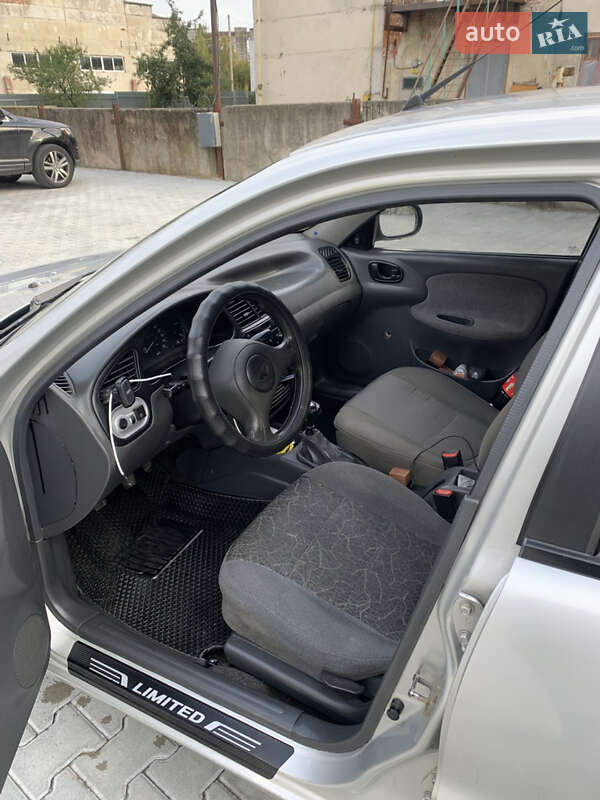 Седан Daewoo Lanos 2004 в Тернополе